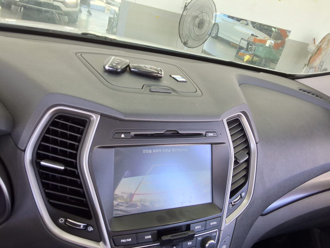 HYUNDAI SANTA FE THE PRIME DIESEL R2.0 4WD PREMIUM 2017 - zdjęcie 19