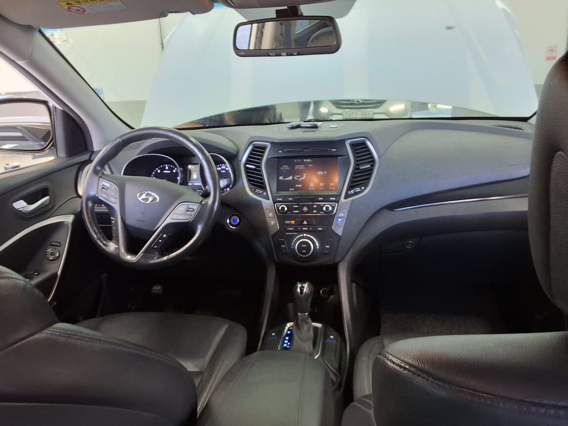 HYUNDAI SANTA FE THE PRIME DIESEL R2.0 4WD PREMIUM 2017 - zdjęcie 11