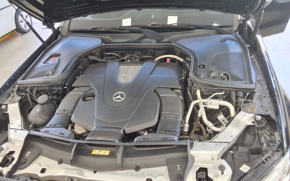 MERCEDES-BENZ E-CLASS (5TH GEN) E450 4MATIC EXCLUSIVE 2020 - zdjęcie 22