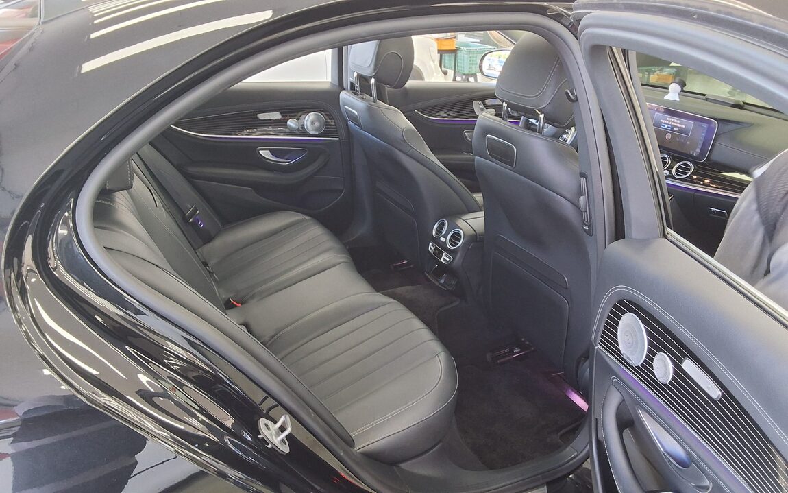 MERCEDES-BENZ E-CLASS (5TH GEN) E450 4MATIC EXCLUSIVE 2020 - zdjęcie 13