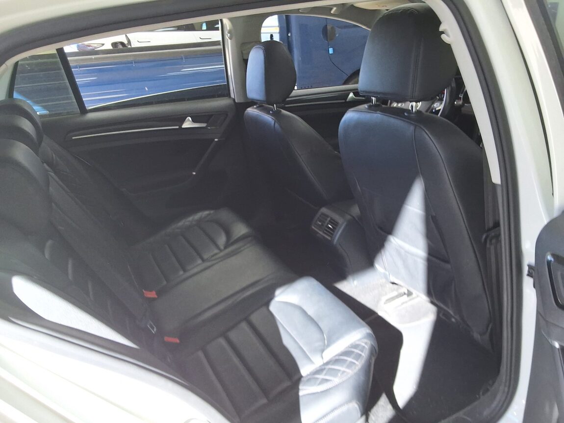 VOLKSWAGEN GOLF (7TH GEN) 2.0 TDI 2016 - zdjęcie 14
