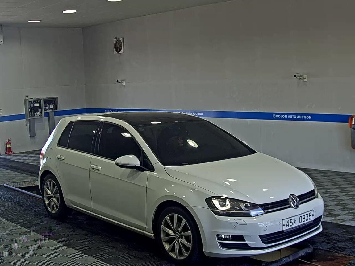 VOLKSWAGEN GOLF (7TH GEN) 2.0 TDI 2016 - zdjęcie 3
