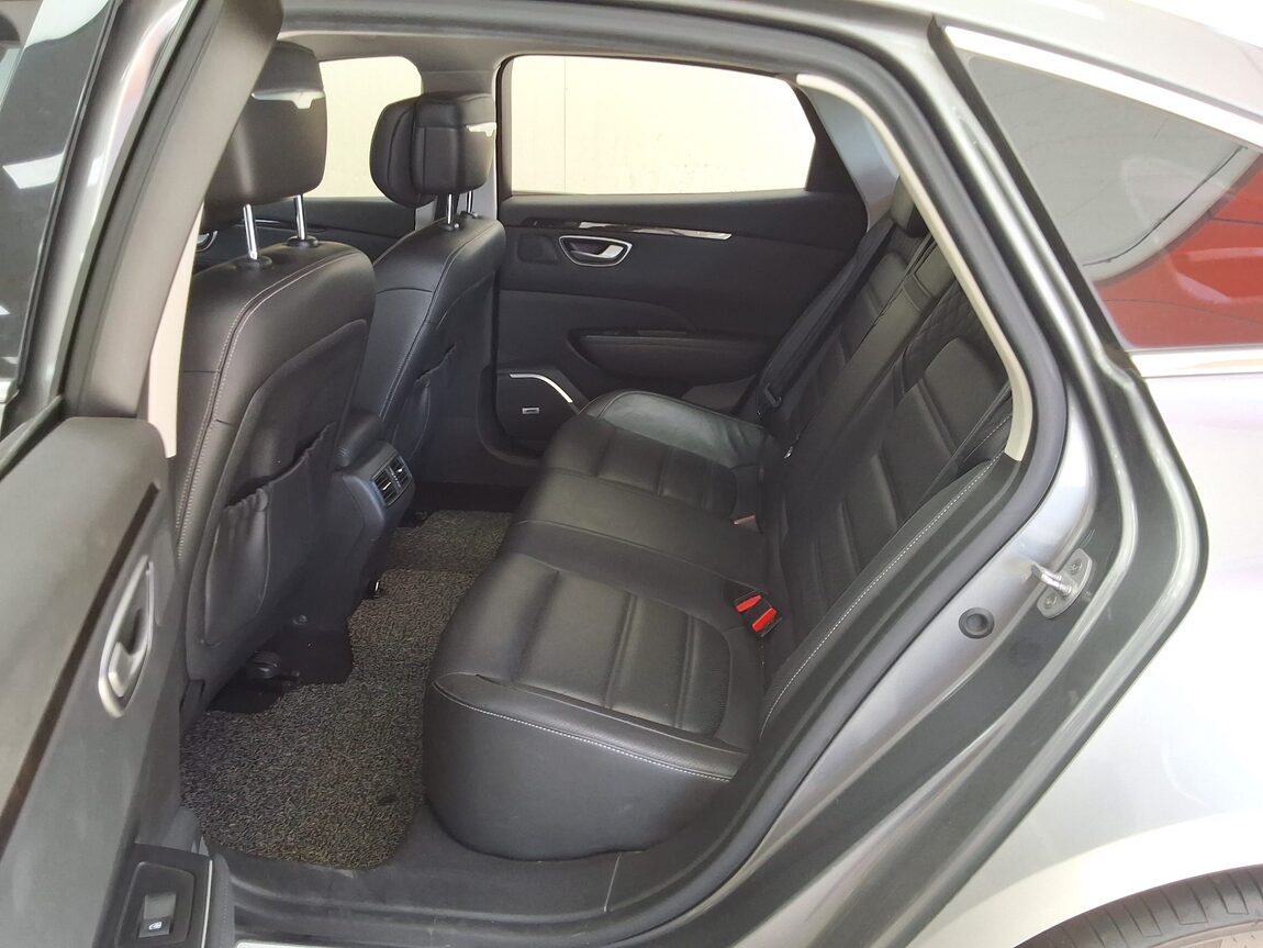 RENAULT (SAMSUNG) SM6 2.0 GDe RE 2017 - zdjęcie 13