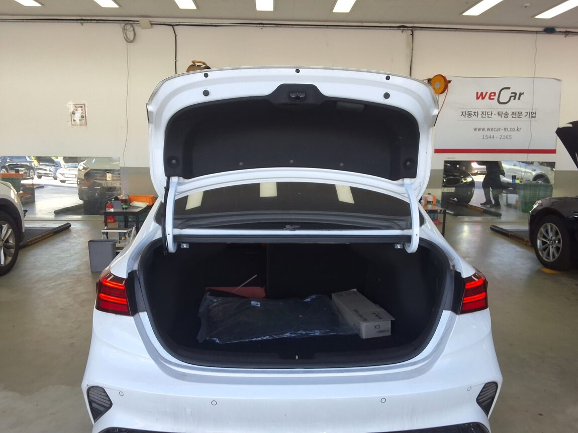 KIA THE NEW K3 1.6 GASOLINE SIGNATURE 2022 - zdjęcie 16