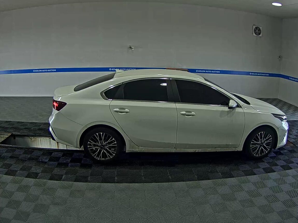 KIA THE NEW K3 1.6 GASOLINE SIGNATURE 2022 - zdjęcie 4