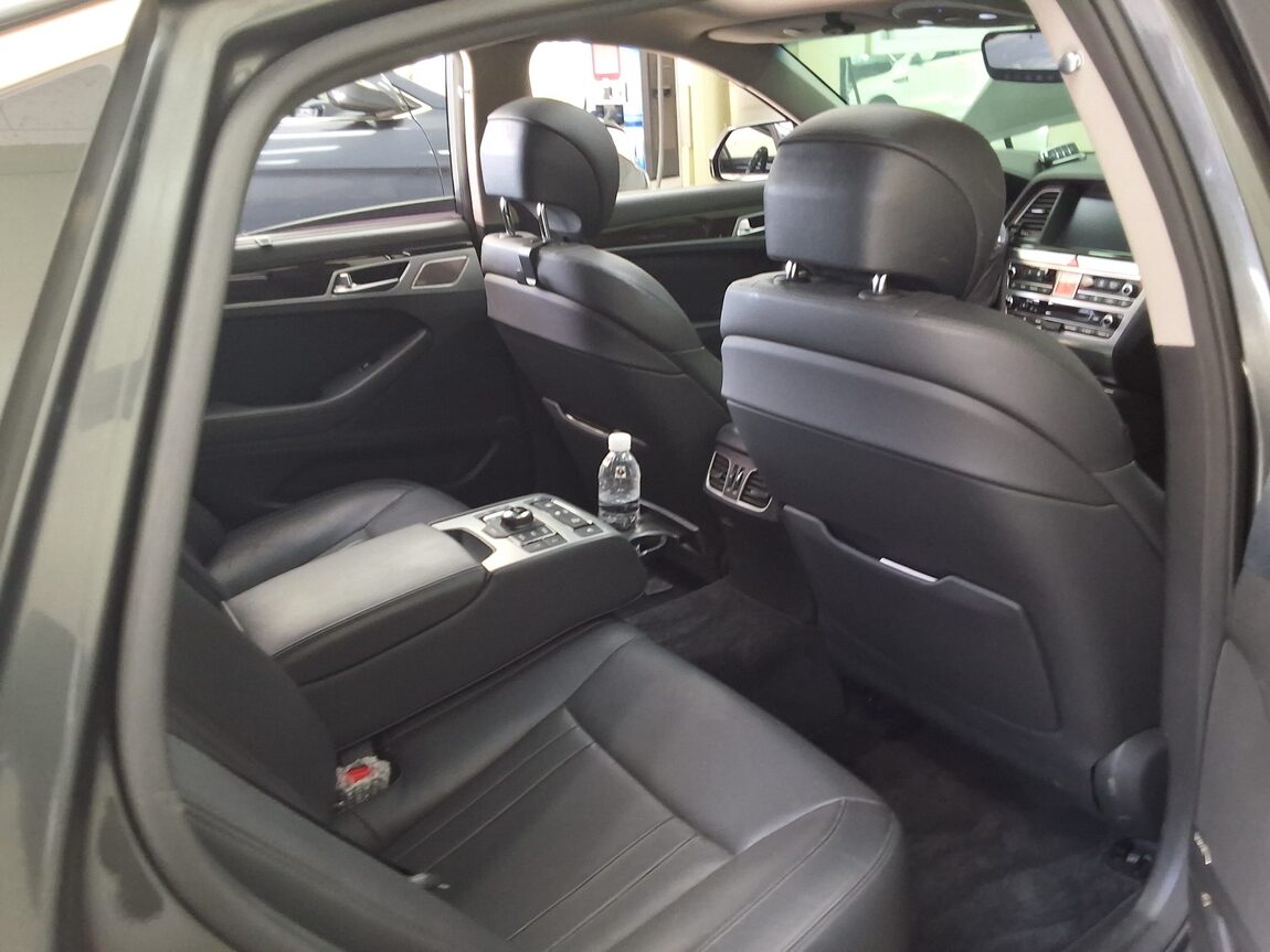 GENESIS G80 3.3 GDi AWD PREMIUM LUXURY 2018 - zdjęcie 14