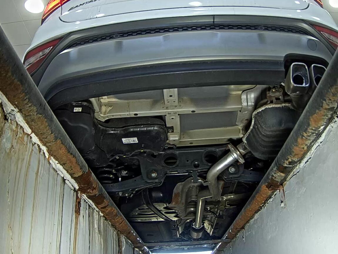 HYUNDAI SANTA FE (TM) R2.2 2WD EXCLUSIVE 2019 - zdjęcie 8