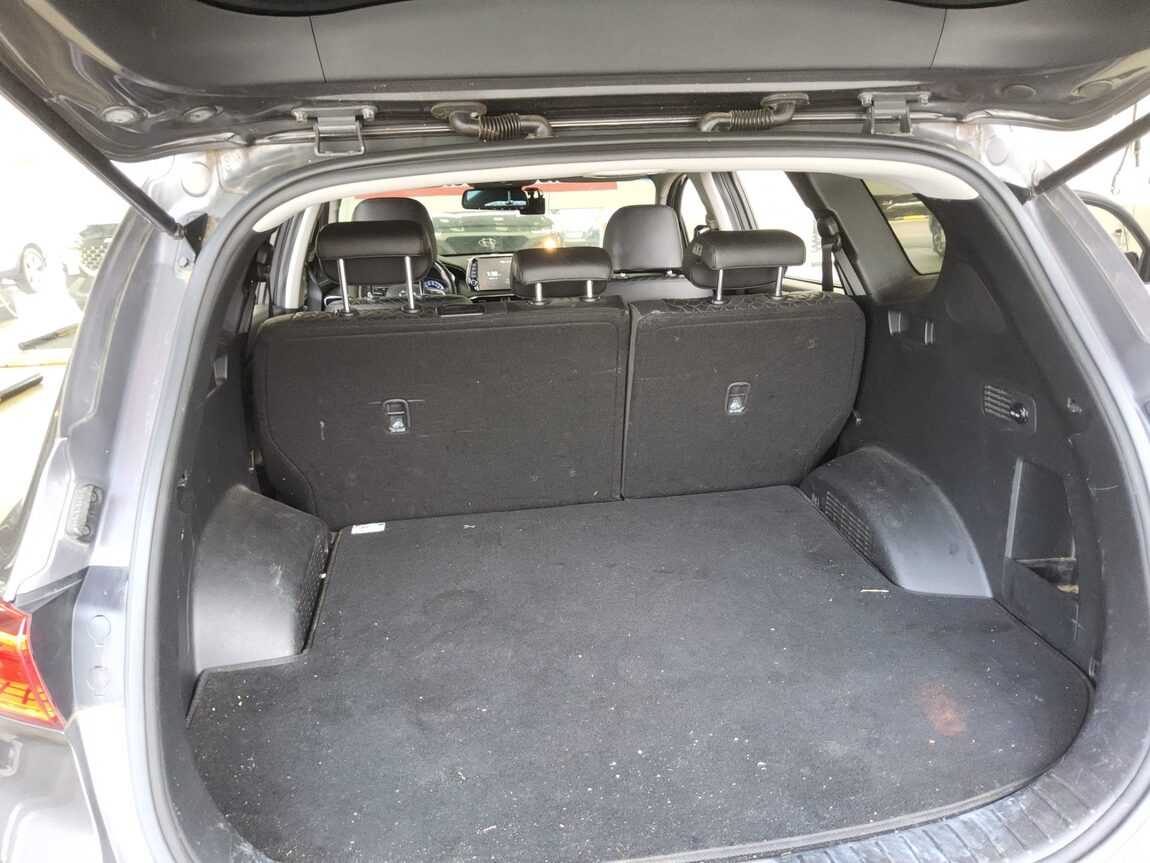 HYUNDAI SANTA FE (TM) R2.0 2WD PREMIUM 2019 - zdjęcie 15