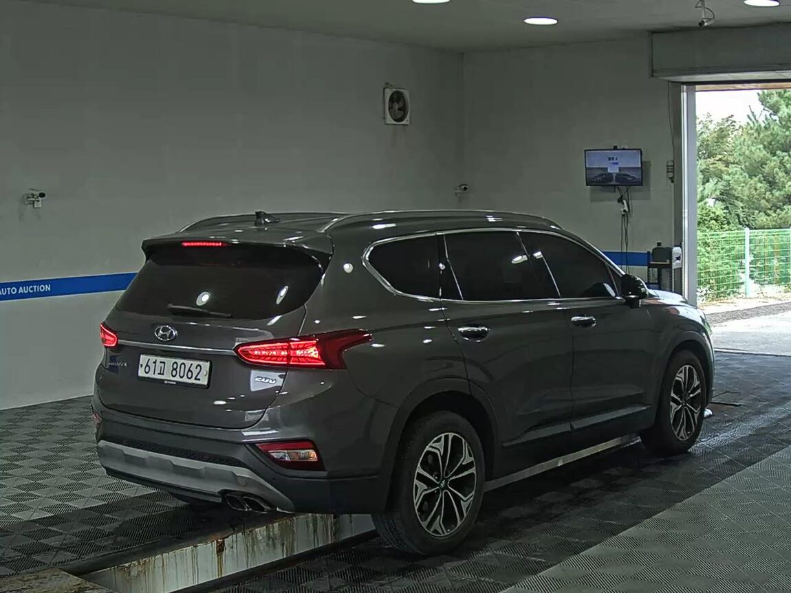 HYUNDAI SANTA FE (TM) R2.0 2WD PREMIUM 2019 - zdjęcie 5
