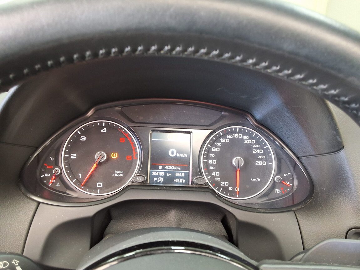 AUDI Q5 45 TDI QUATTRO DYNAMIC 2015 - zdjęcie 10