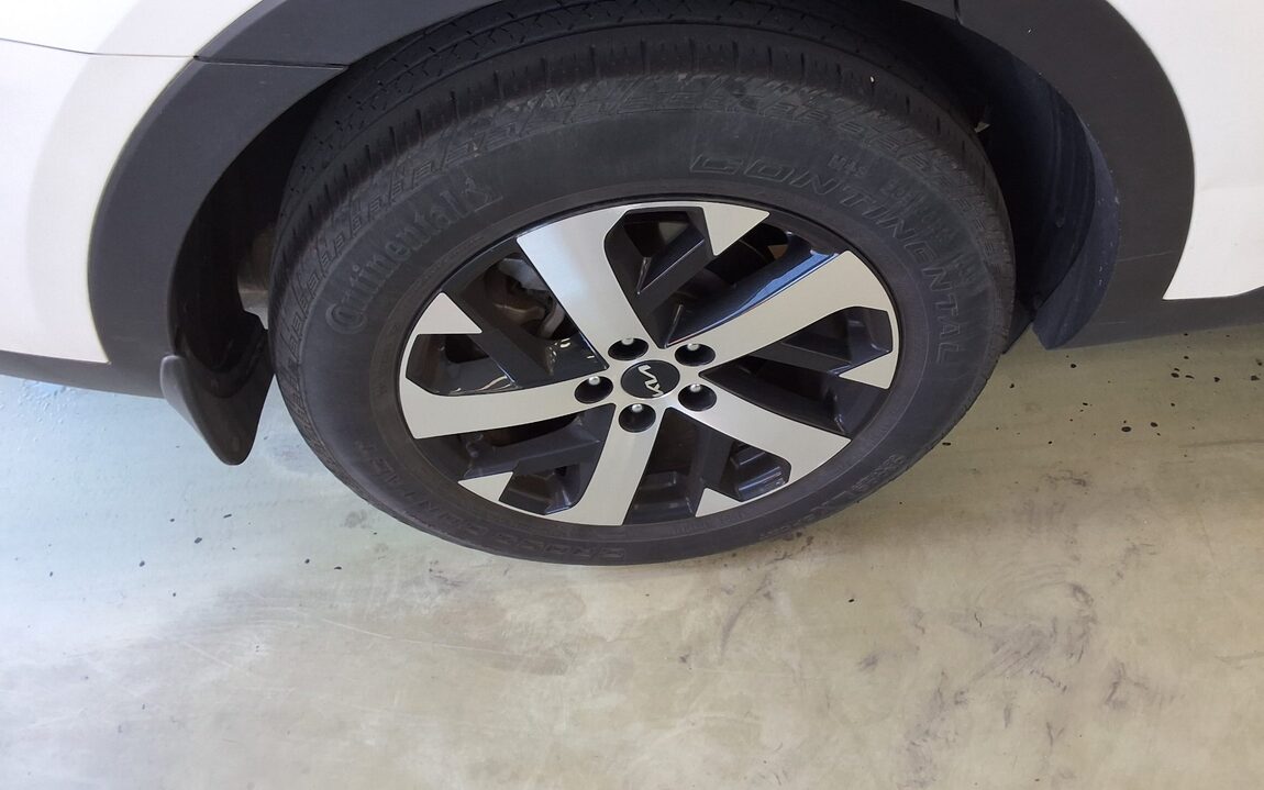 KIA NEW SORENTO (MQ4) 2.5 GASOLINE 2WD PRESTIGE 2022 - zdjęcie 26