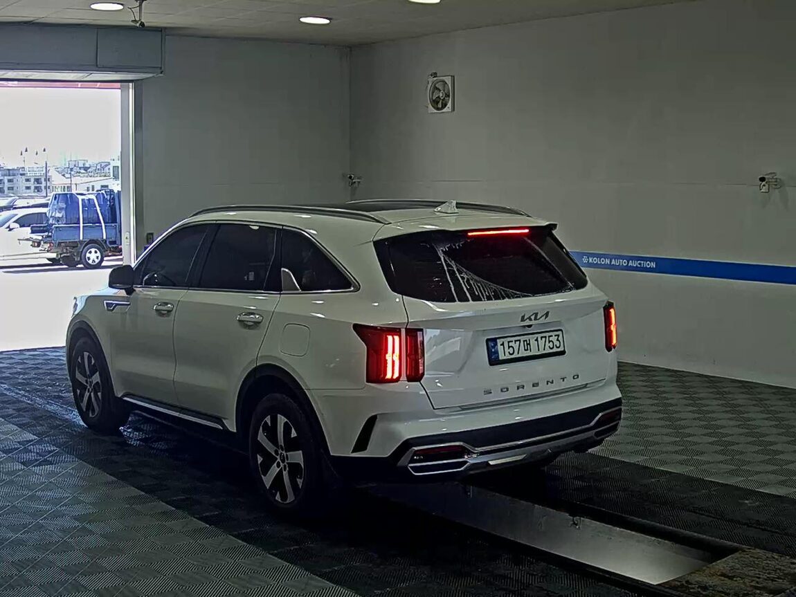 KIA NEW SORENTO (MQ4) 2.5 GASOLINE 2WD PRESTIGE 2022 - zdjęcie 6