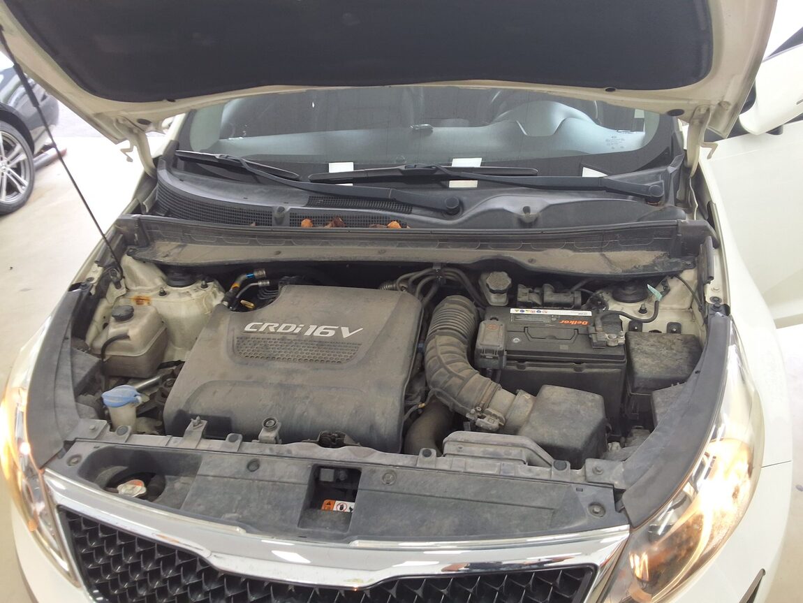 KIA THE NEW SPORTAGE R DIESEL R2.0 2WD PRESTIGE 2014 - zdjęcie 19