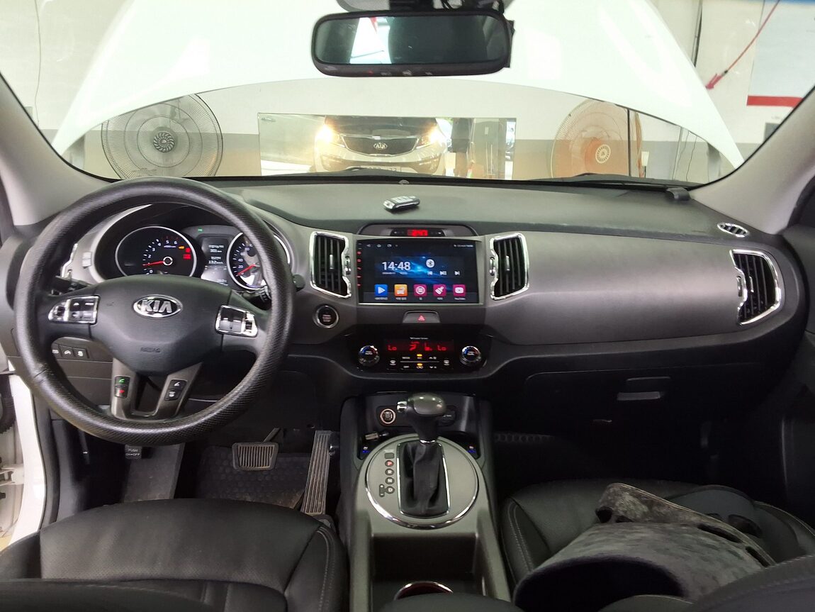 KIA THE NEW SPORTAGE R DIESEL R2.0 2WD PRESTIGE 2014 - zdjęcie 12