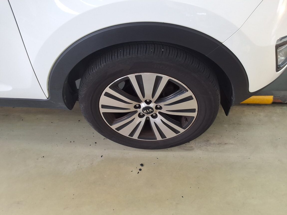 KIA THE NEW SPORTAGE R DIESEL R2.0 2WD PRESTIGE 2014 - zdjęcie 23