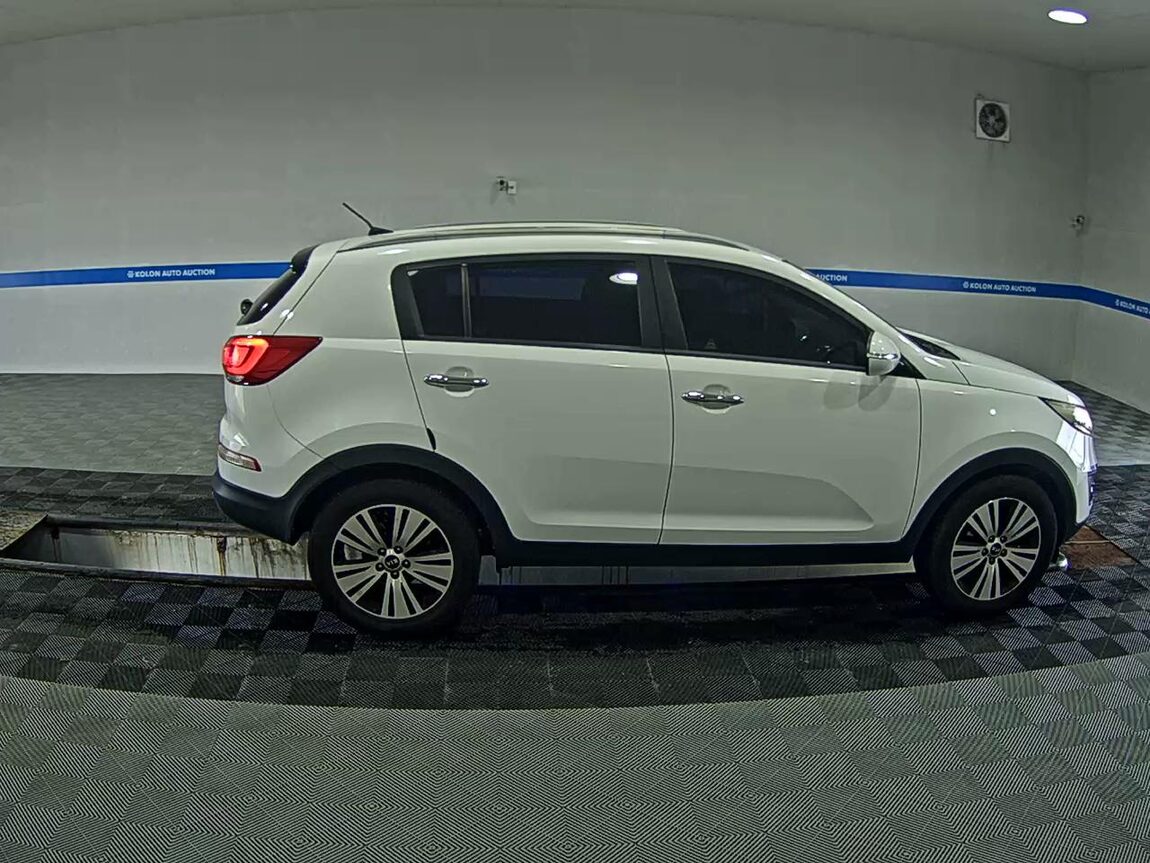 KIA THE NEW SPORTAGE R DIESEL R2.0 2WD PRESTIGE 2014 - zdjęcie 4