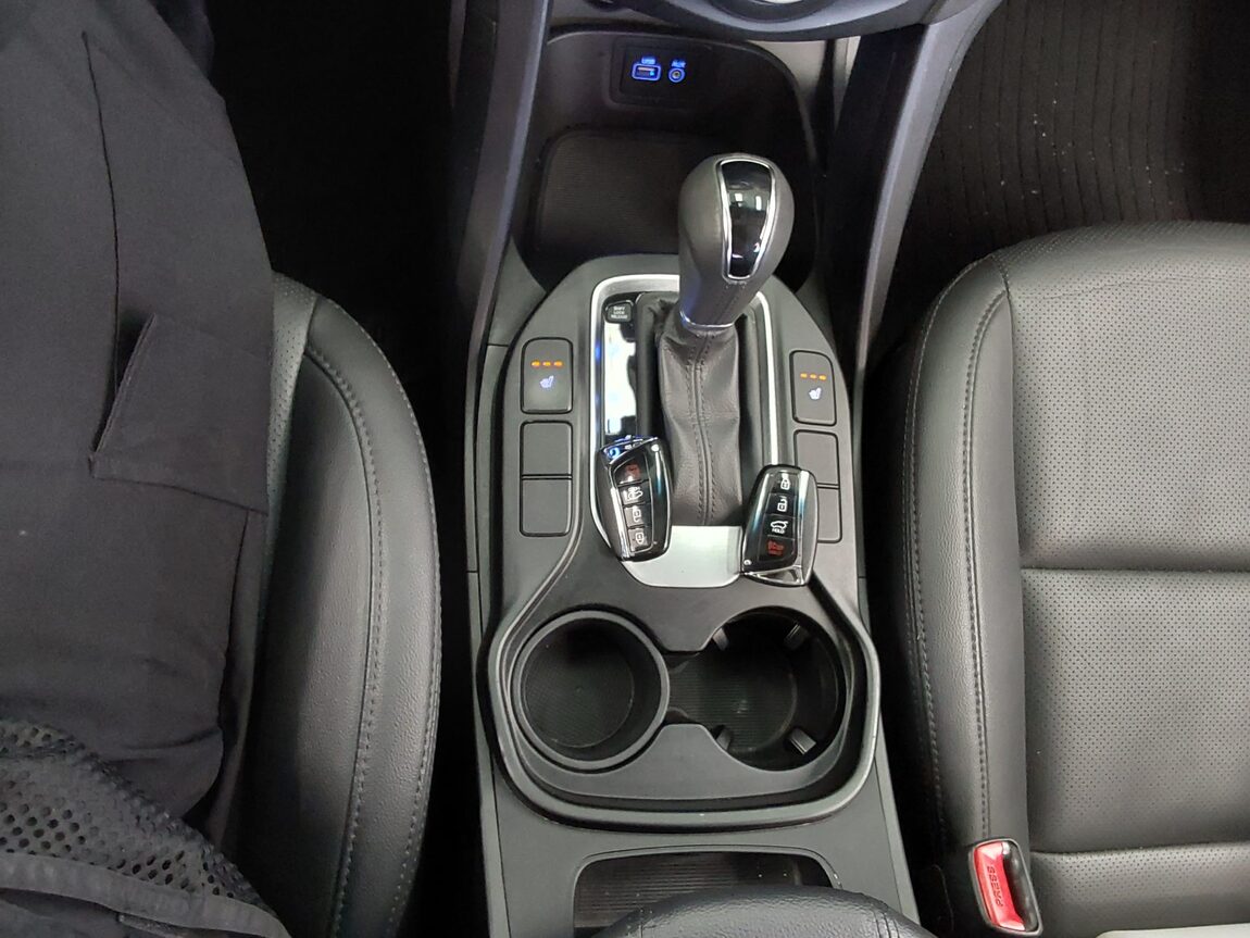 HYUNDAI SANTA FE THE PRIME DIESEL R2.0 2WD PREMIUM 2016 - zdjęcie 18