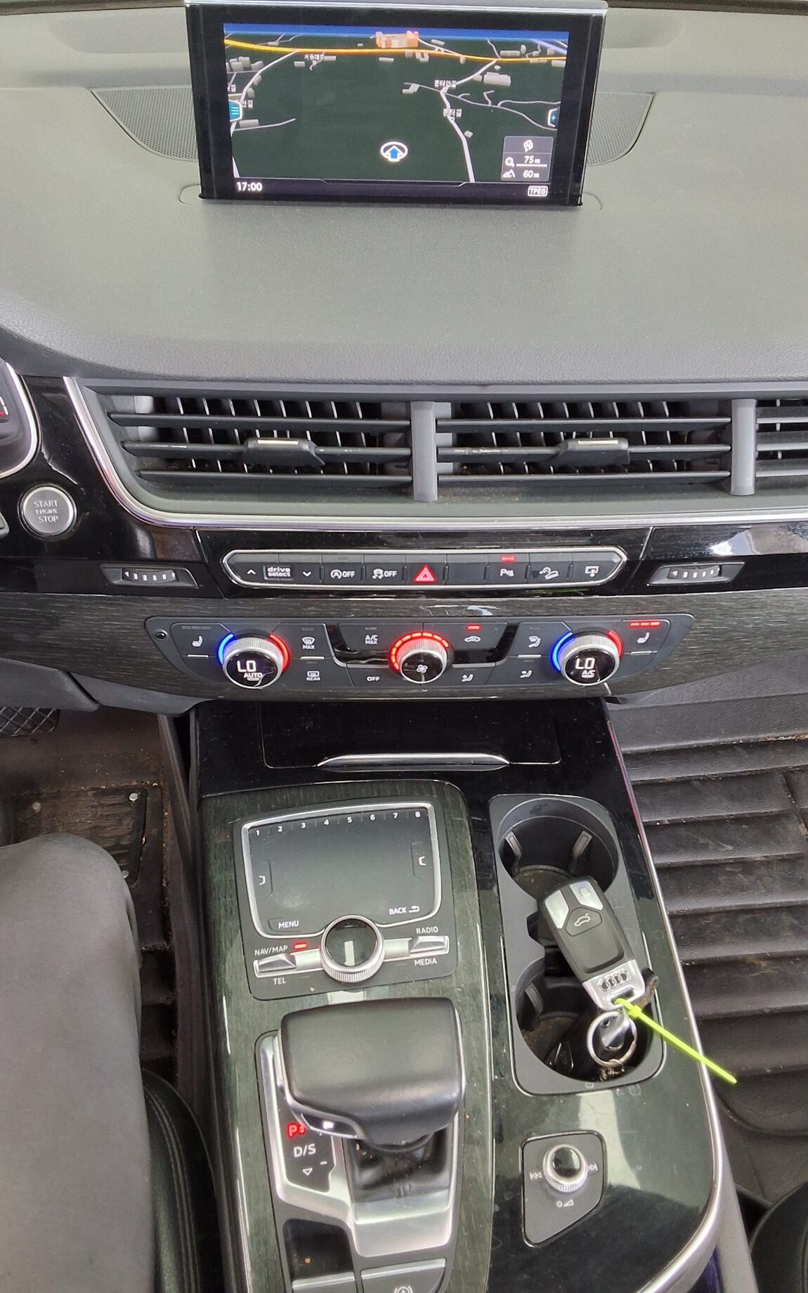 AUDI Q7 (2ND GEN) 35 TDI QUATTRO COMFORT 2016 - zdjęcie 18