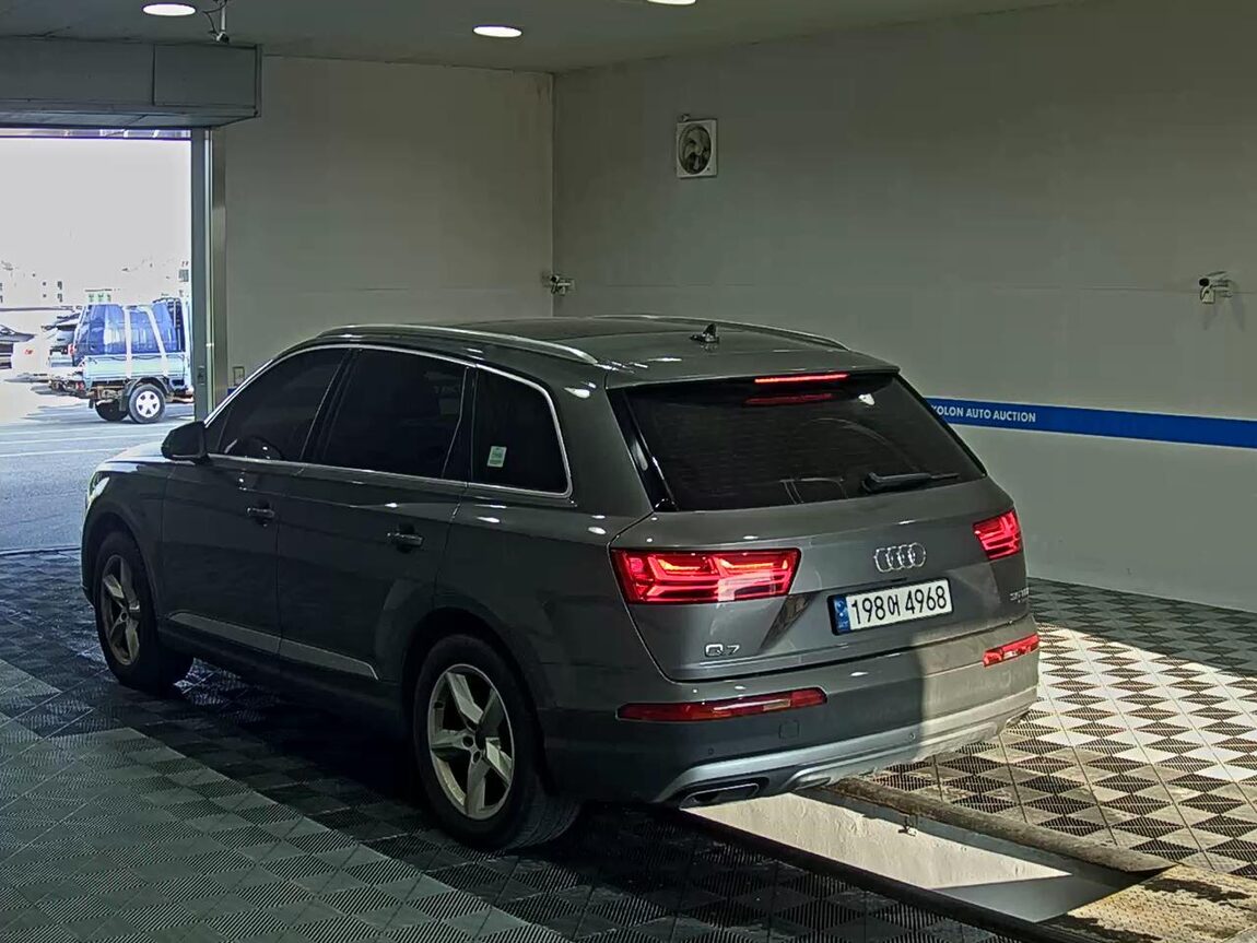 AUDI Q7 (2ND GEN) 35 TDI QUATTRO COMFORT 2016 - zdjęcie 6