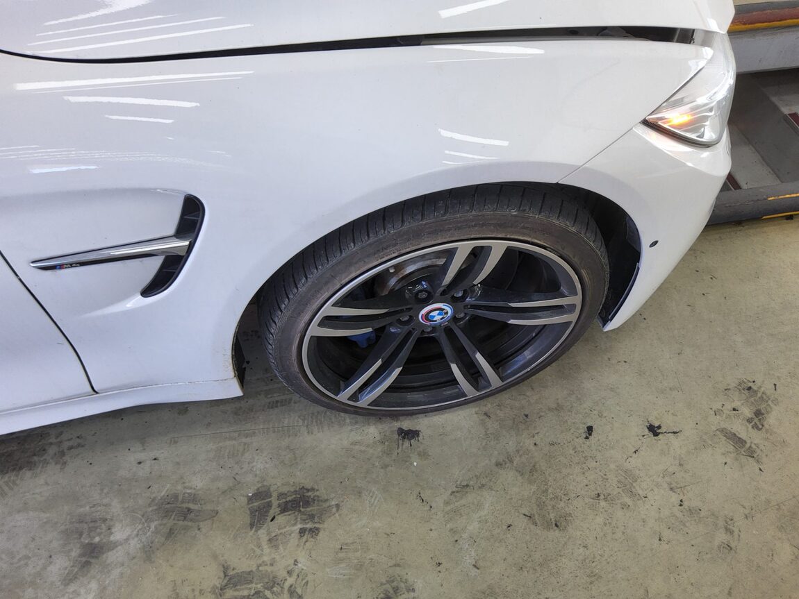 BMW M4 M4 COUPE PERFORMANCE SILENCE EDITION 2016 - zdjęcie 22