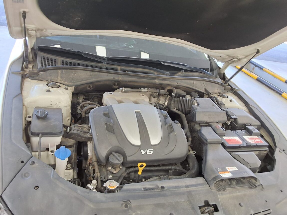HYUNDAI THE NEW GRANDEUR IG LPi 3.0 BUSINESS PREMIUM MODEL TYPE 2020 - zdjęcie 21