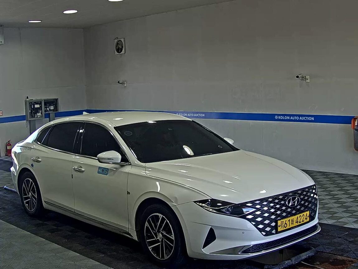 HYUNDAI THE NEW GRANDEUR IG LPi 3.0 BUSINESS PREMIUM MODEL TYPE 2020 - zdjęcie 3