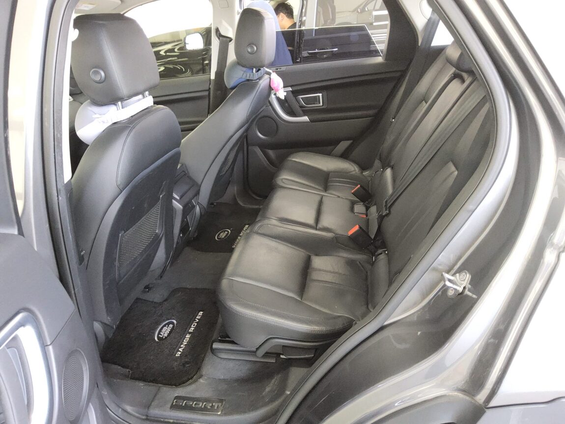 LAND ROVER DISCOVERY SPORT 2.0 TD4 SE 2016 - zdjęcie 12