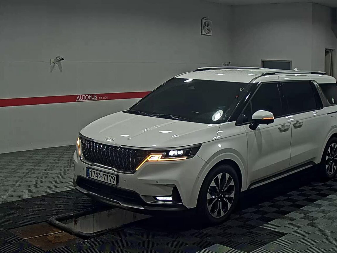 KIA NEW CARNIVAL (KA4) 9-SEATER GASOLINE SIGNATURE 2023 - zdjęcie 2
