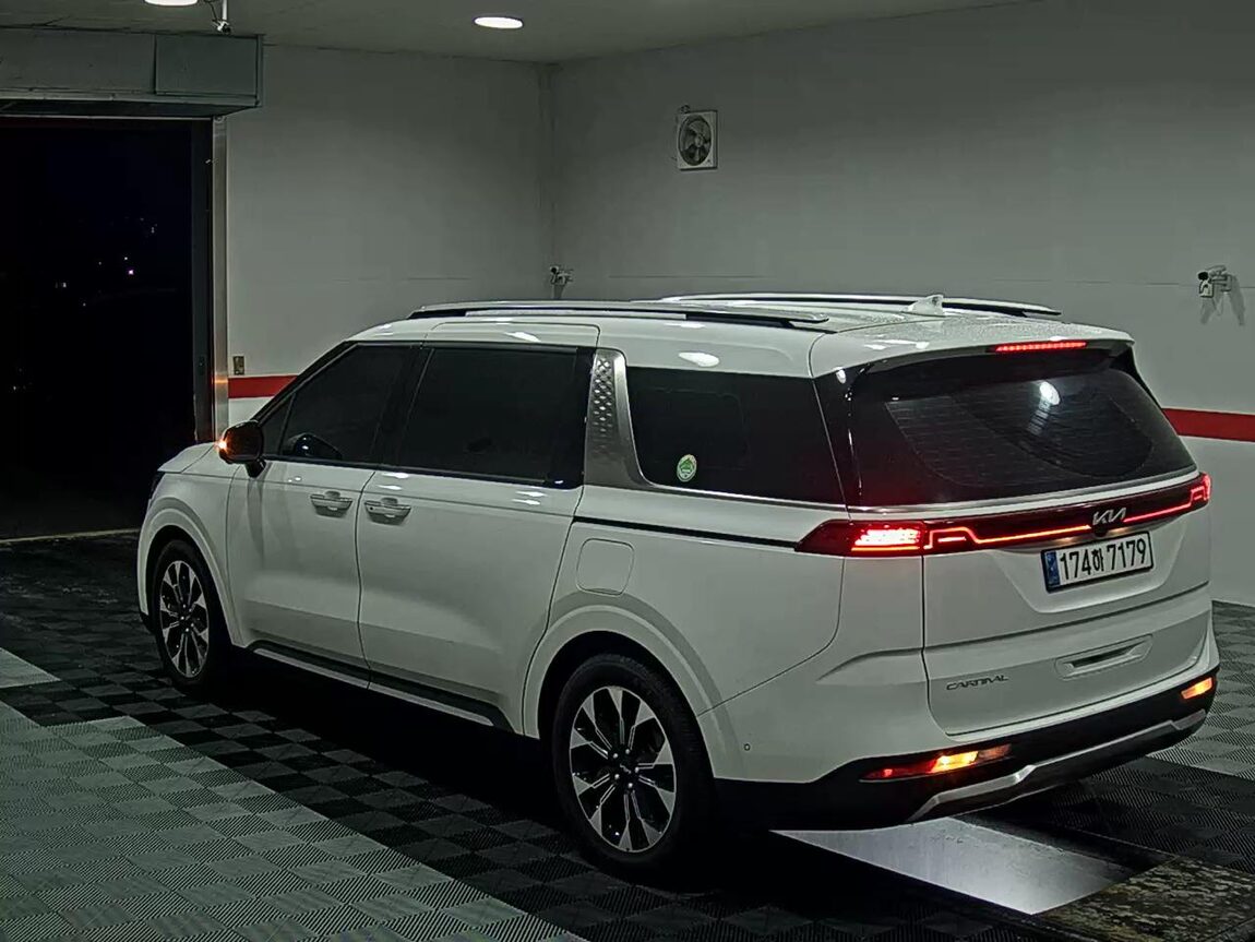 KIA NEW CARNIVAL (KA4) 9-SEATER GASOLINE SIGNATURE 2023 - zdjęcie 6