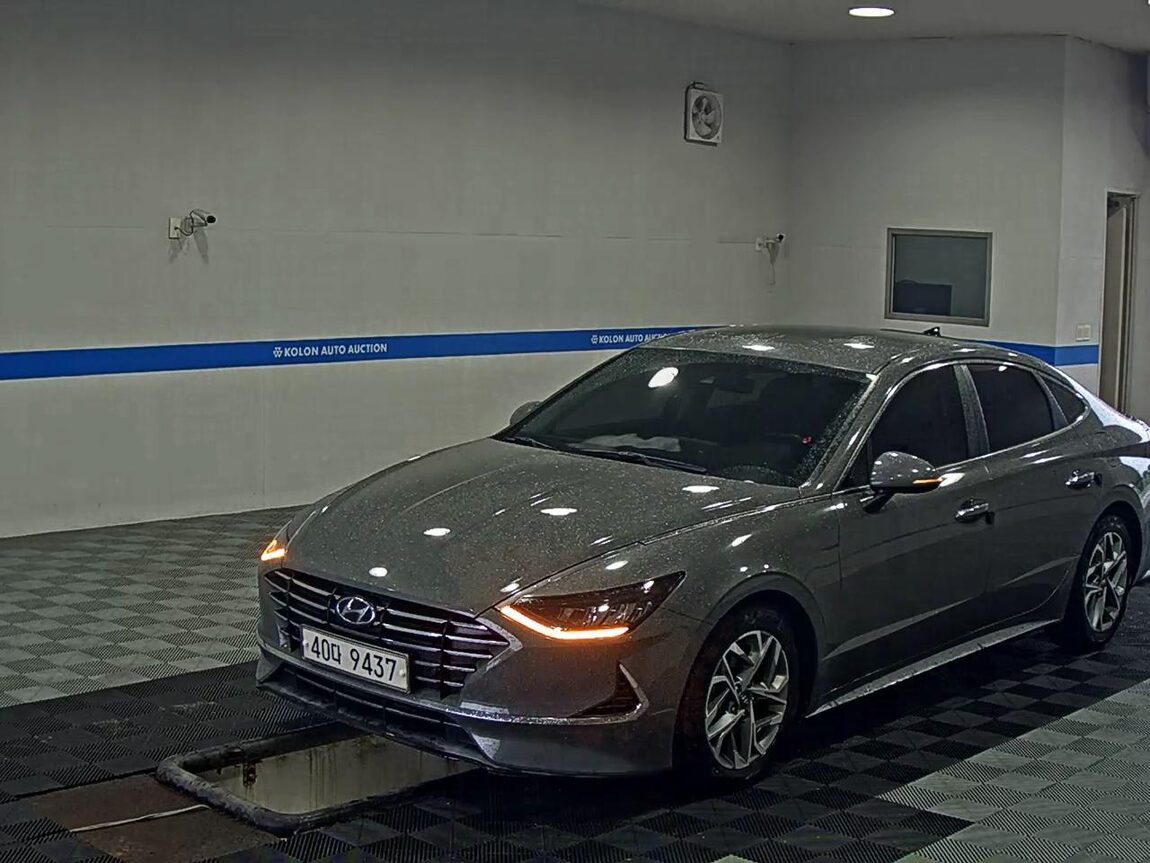 HYUNDAI SONATA (DN8) G2.0 PREMIUM FAMILY 2020 - zdjęcie 2