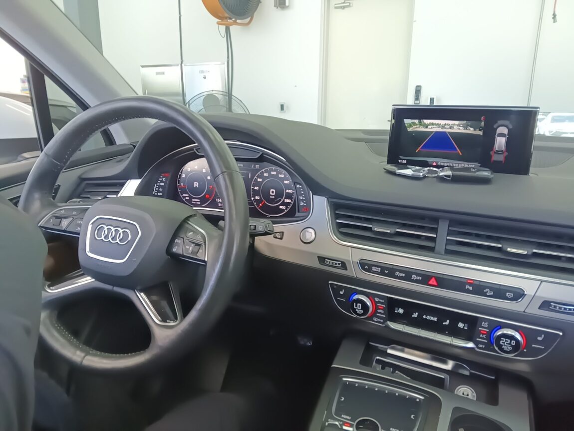 AUDI Q7 (2ND GEN) 45 TFSI QUATTRO 2019 - zdjęcie 20