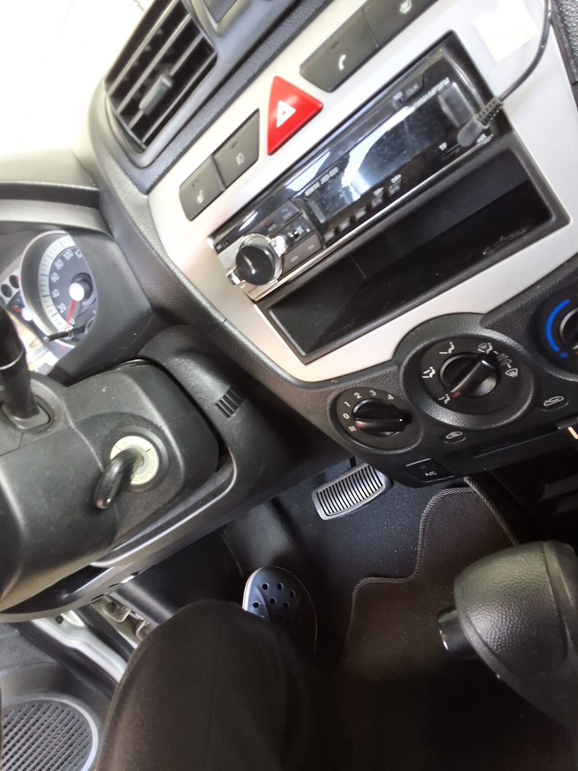 KIA NEW MORNING LX PREMIUM MODEL BLACK PREMIUM 2009 - zdjęcie 19