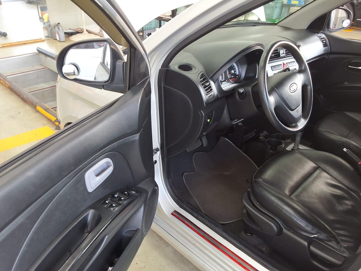 KIA NEW MORNING LX PREMIUM MODEL BLACK PREMIUM 2009 - zdjęcie 11