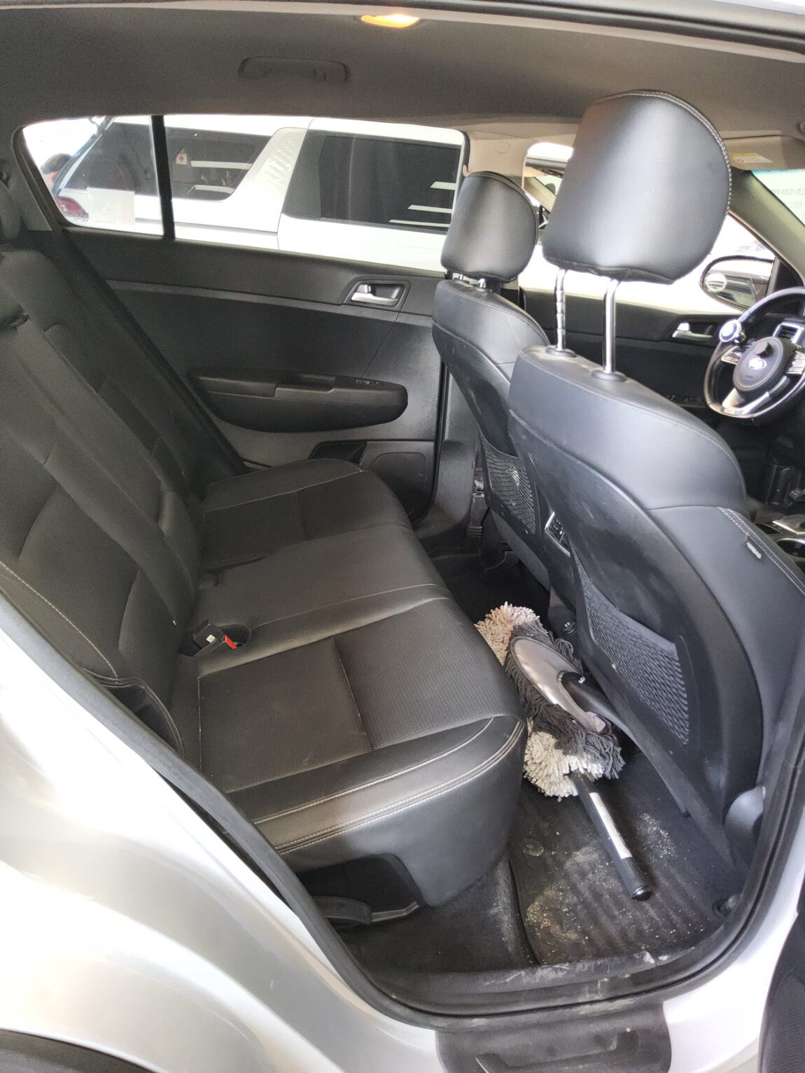KIA SPORTAGE THE BOLD R2.0 DIESEL 2WD PRESTIGE 2019 - zdjęcie 13