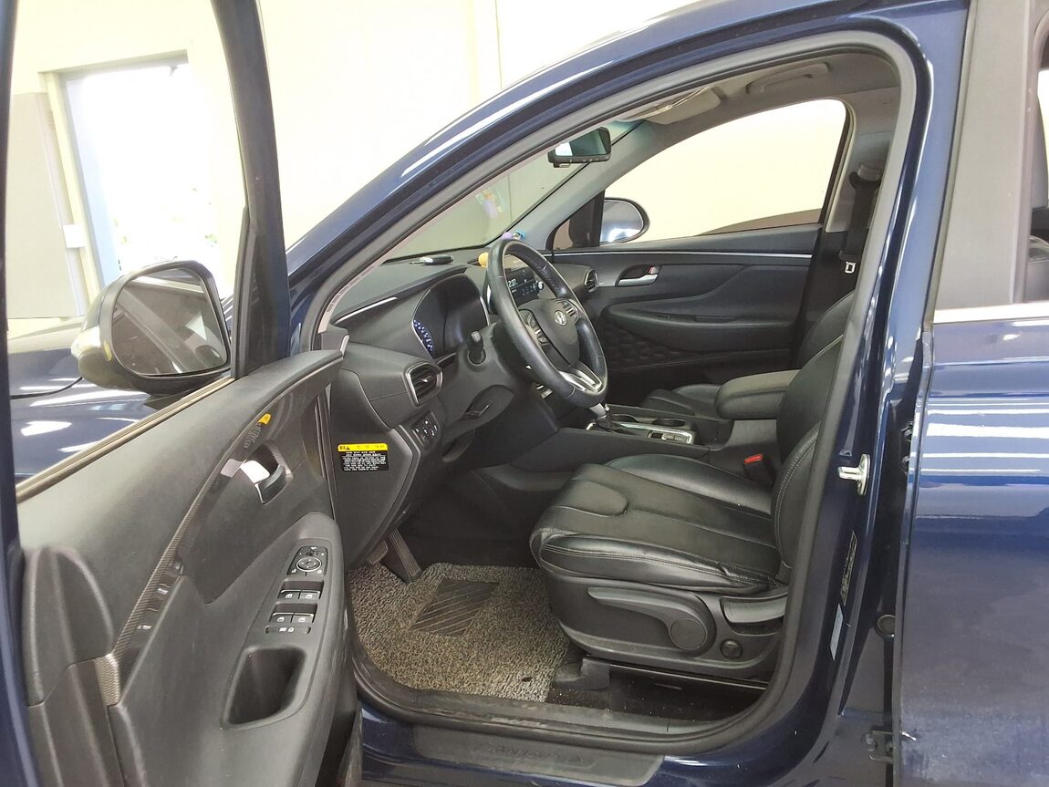 HYUNDAI SANTA FE (TM) R2.0 2WD PREMIUM 2020 - zdjęcie 11