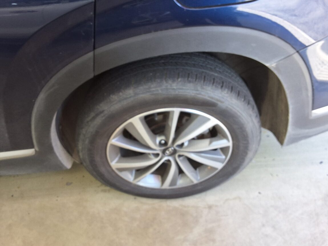 HYUNDAI SANTA FE (TM) R2.0 2WD PREMIUM 2020 - zdjęcie 20