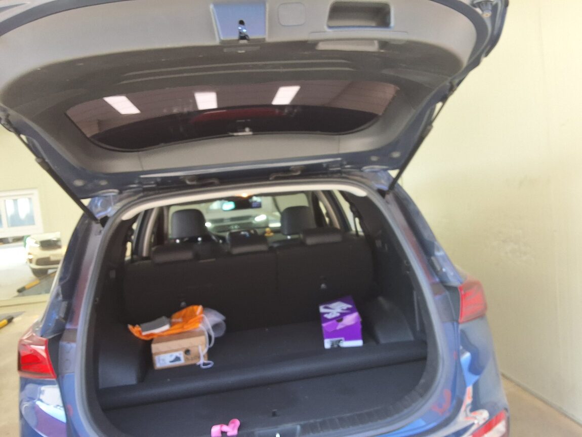 HYUNDAI SANTA FE (TM) R2.0 2WD PREMIUM 2020 - zdjęcie 16