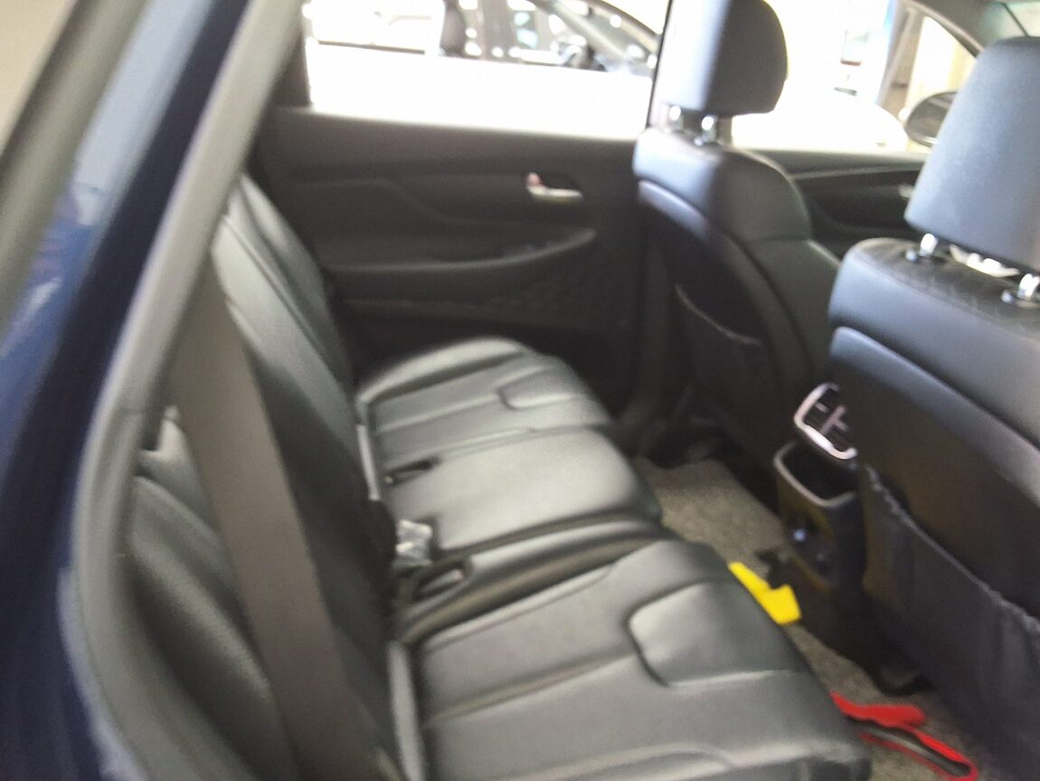 HYUNDAI SANTA FE (TM) R2.0 2WD PREMIUM 2020 - zdjęcie 14