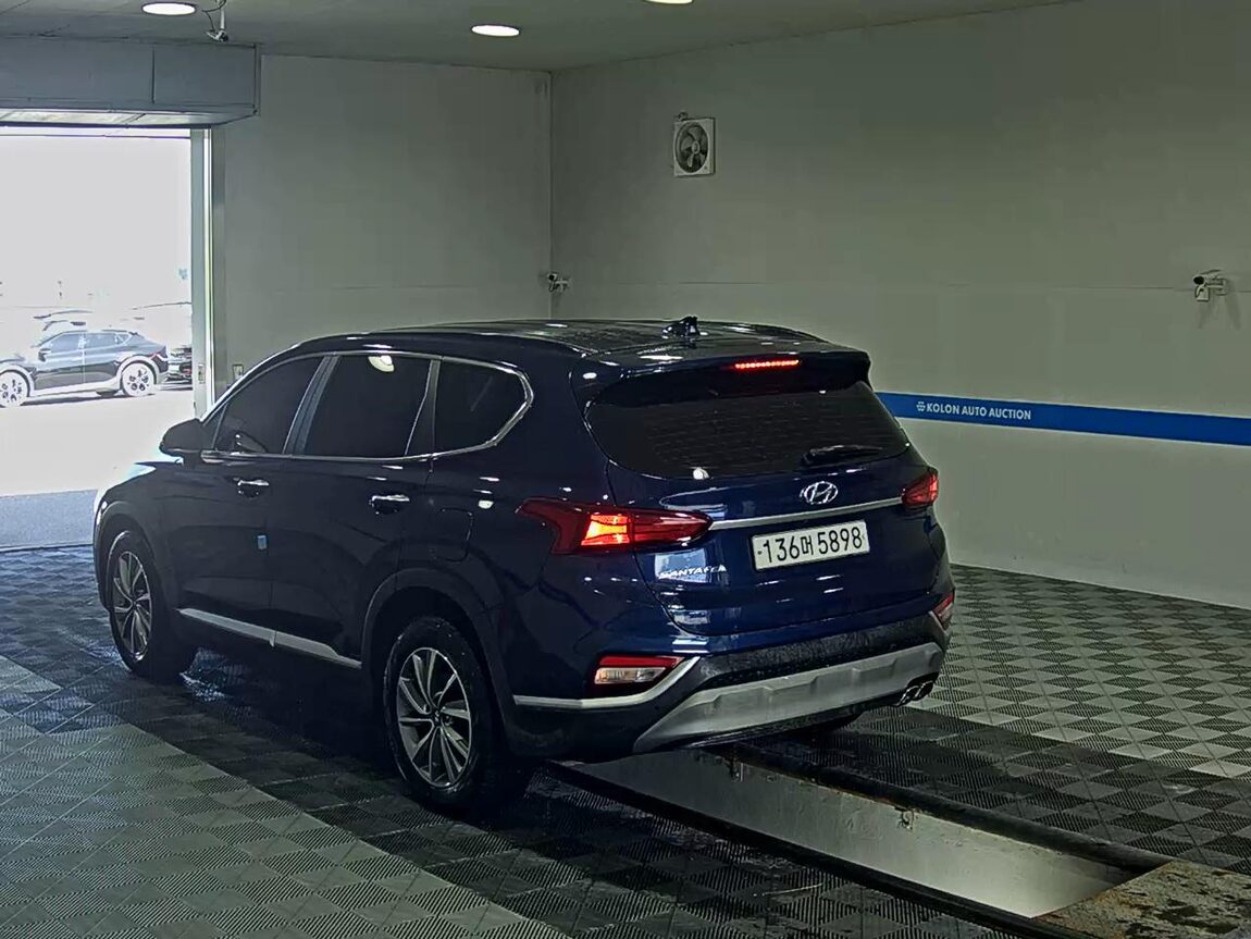 HYUNDAI SANTA FE (TM) R2.0 2WD PREMIUM 2020 - zdjęcie 6