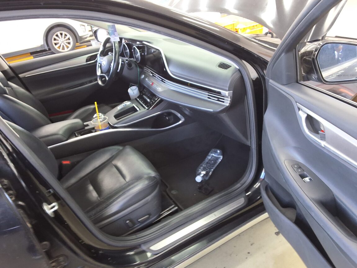 HYUNDAI THE NEW GRANDEUR IG GASOLINE 2.5 PREMIUM 2020 - zdjęcie 15