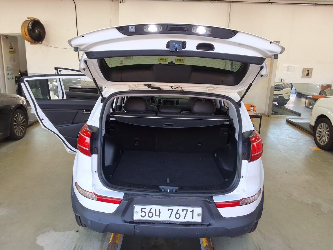 KIA SPORTAGE R DIESEL R2.0 2WD TLX LUXURY MODEL 2012 - zdjęcie 15
