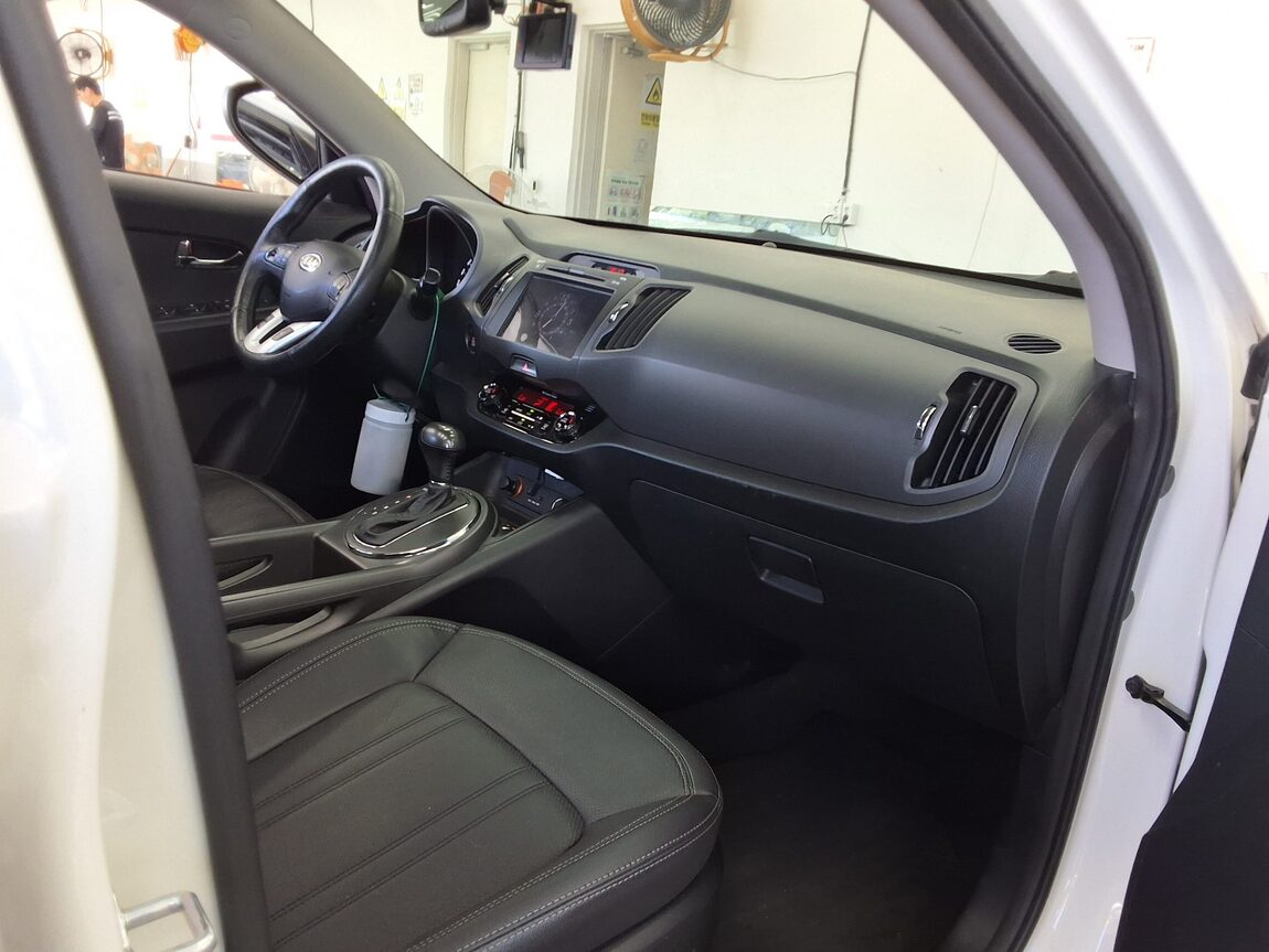 KIA SPORTAGE R DIESEL R2.0 2WD TLX LUXURY MODEL 2012 - zdjęcie 14