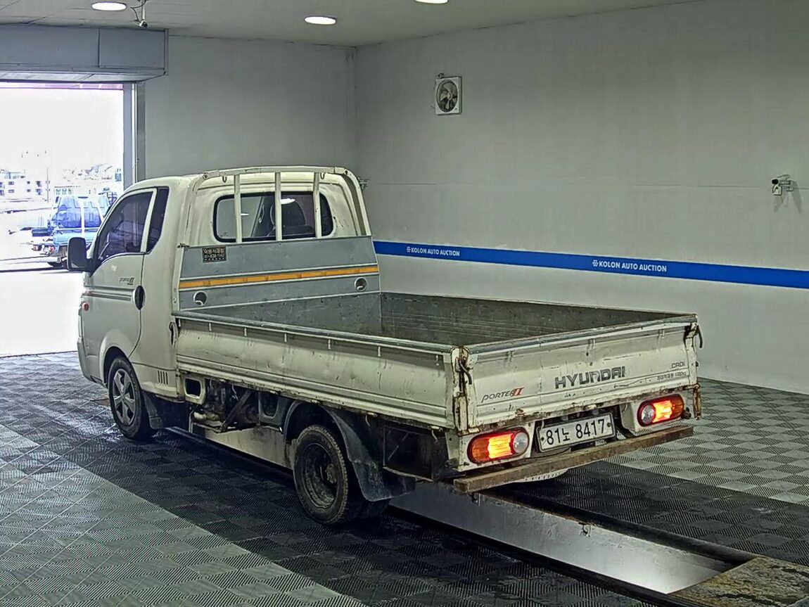 HYUNDAI PORTER II CRDi SUPER CAB EXTRA LONG WHEELBASE HIGH SUPER 2017 - zdjęcie 15