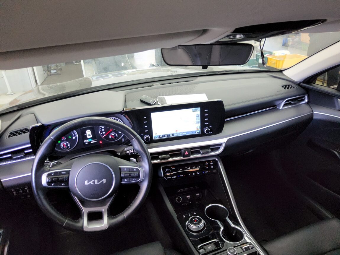 KIA NEW K5 HYBRID (DL3) 2.0 HEV TRENDY 2023 - zdjęcie 11