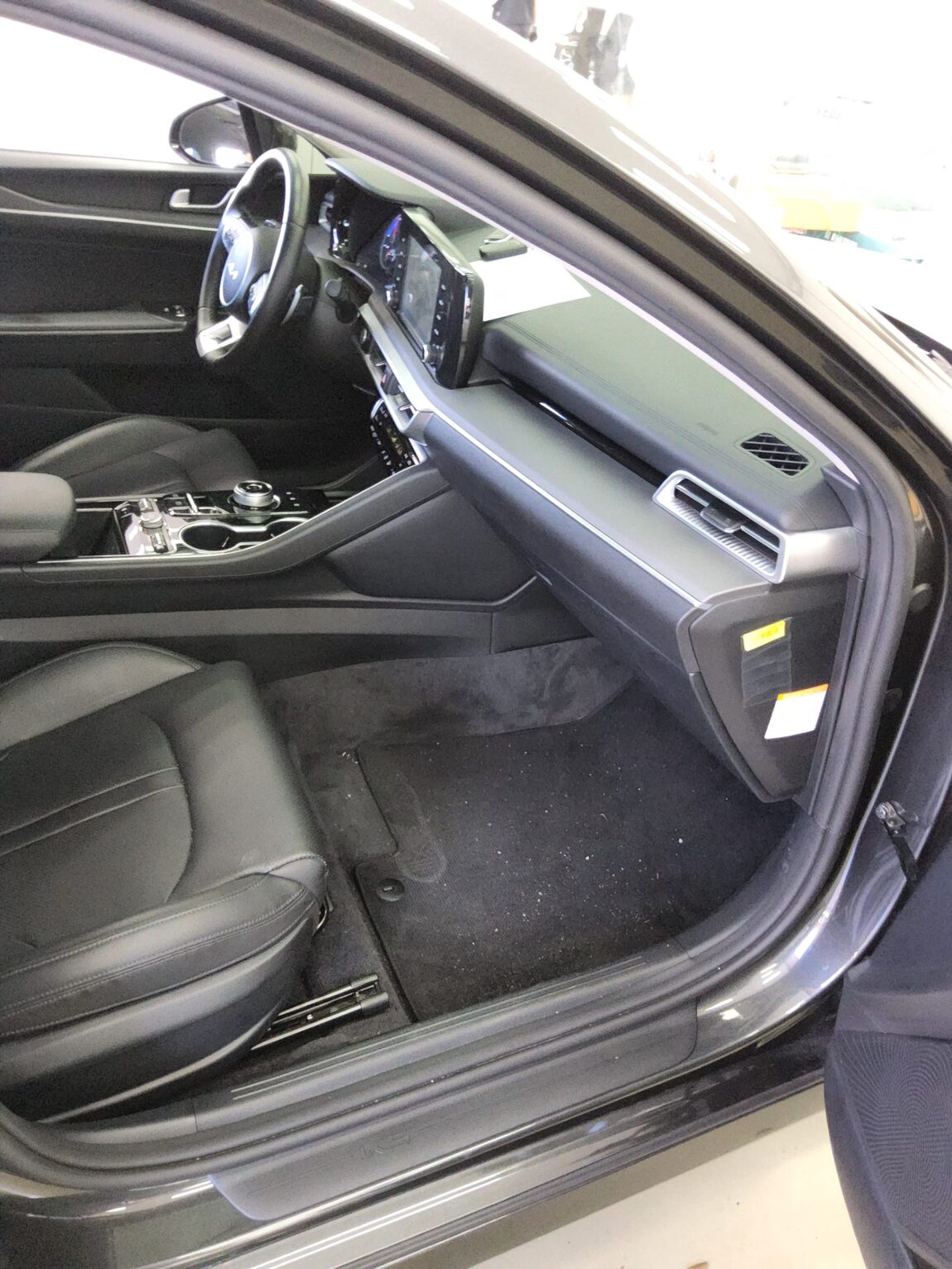 KIA NEW K5 HYBRID (DL3) 2.0 HEV TRENDY 2023 - zdjęcie 14