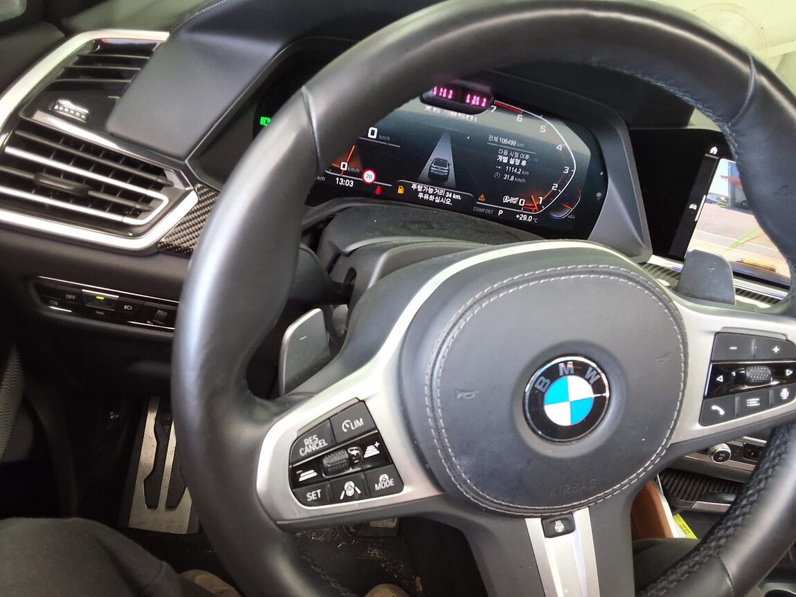 BMW X6 (3RD GEN) M50i 2022 - zdjęcie 23