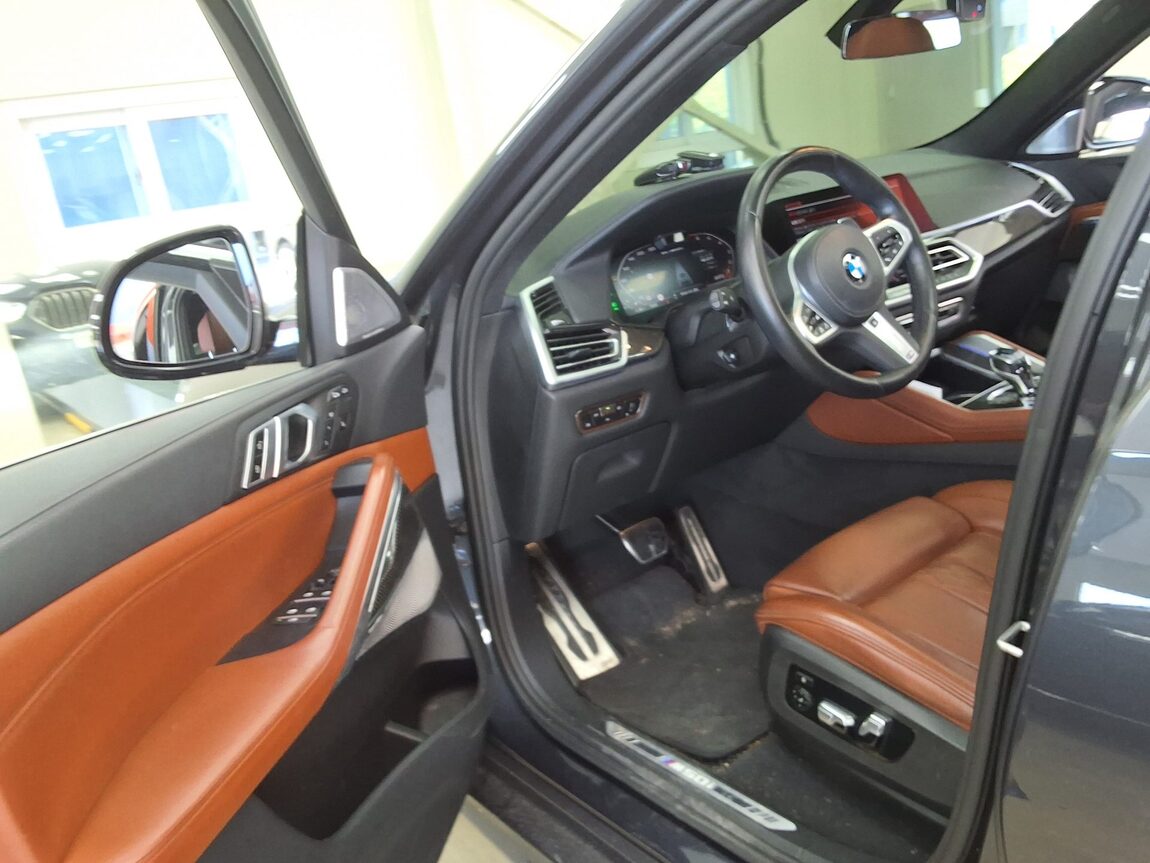 BMW X6 (3RD GEN) M50i 2022 - zdjęcie 11