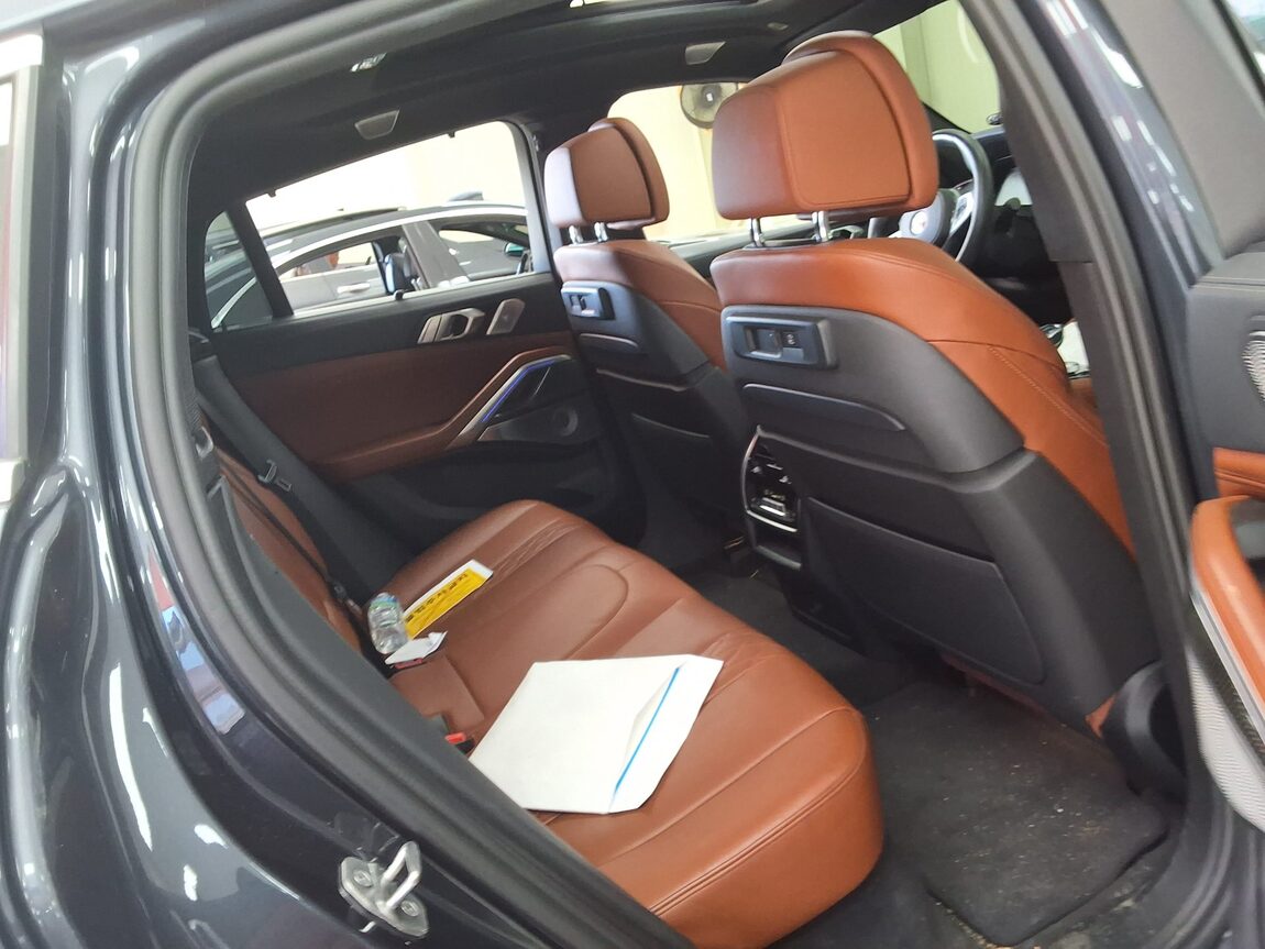 BMW X6 (3RD GEN) M50i 2022 - zdjęcie 14
