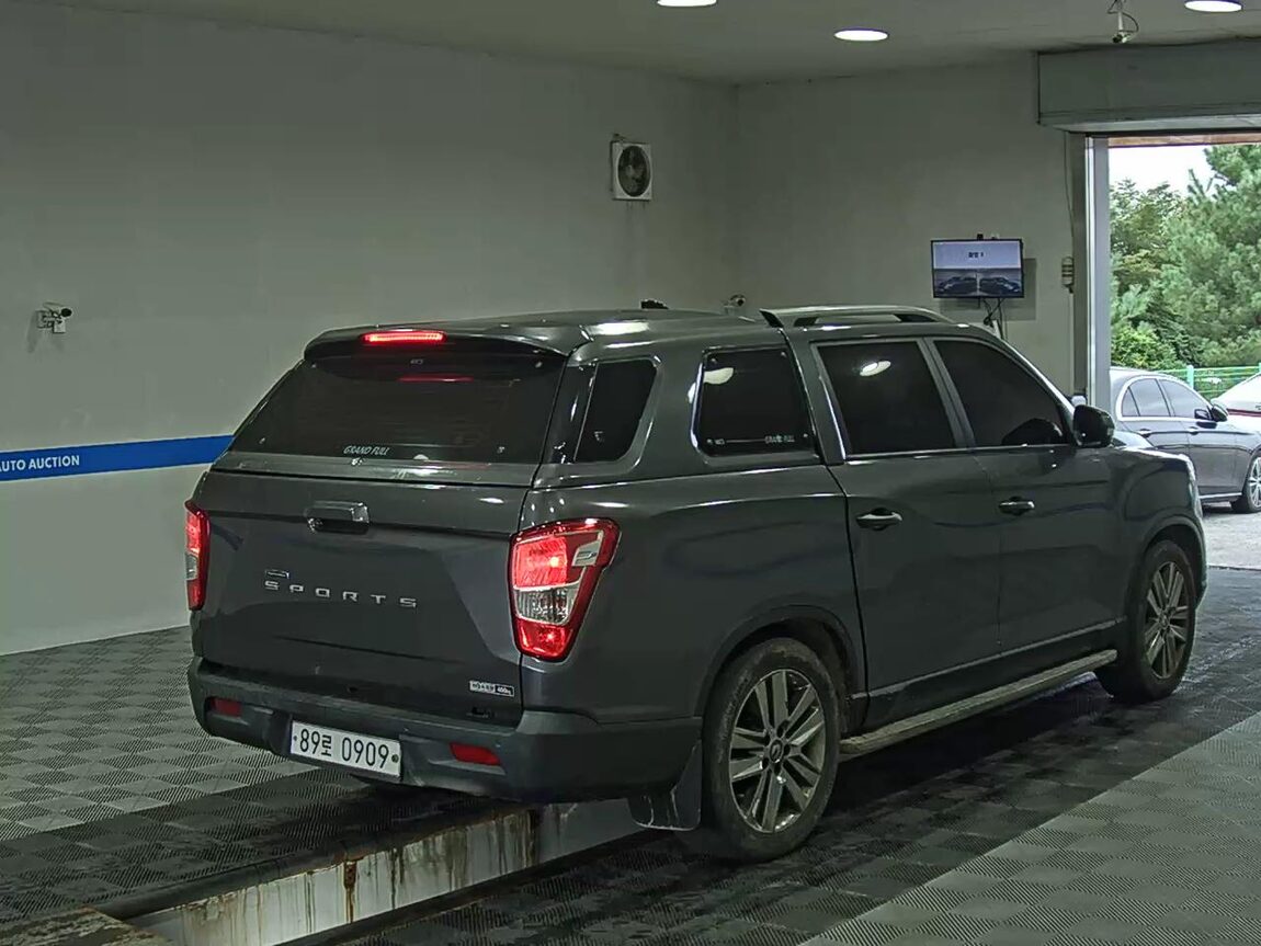 KG MOBILITY (SSANGYONG) REXTON SPORTS 2.2 4WD PRESTIGE SPECIAL 2020 - zdjęcie 5