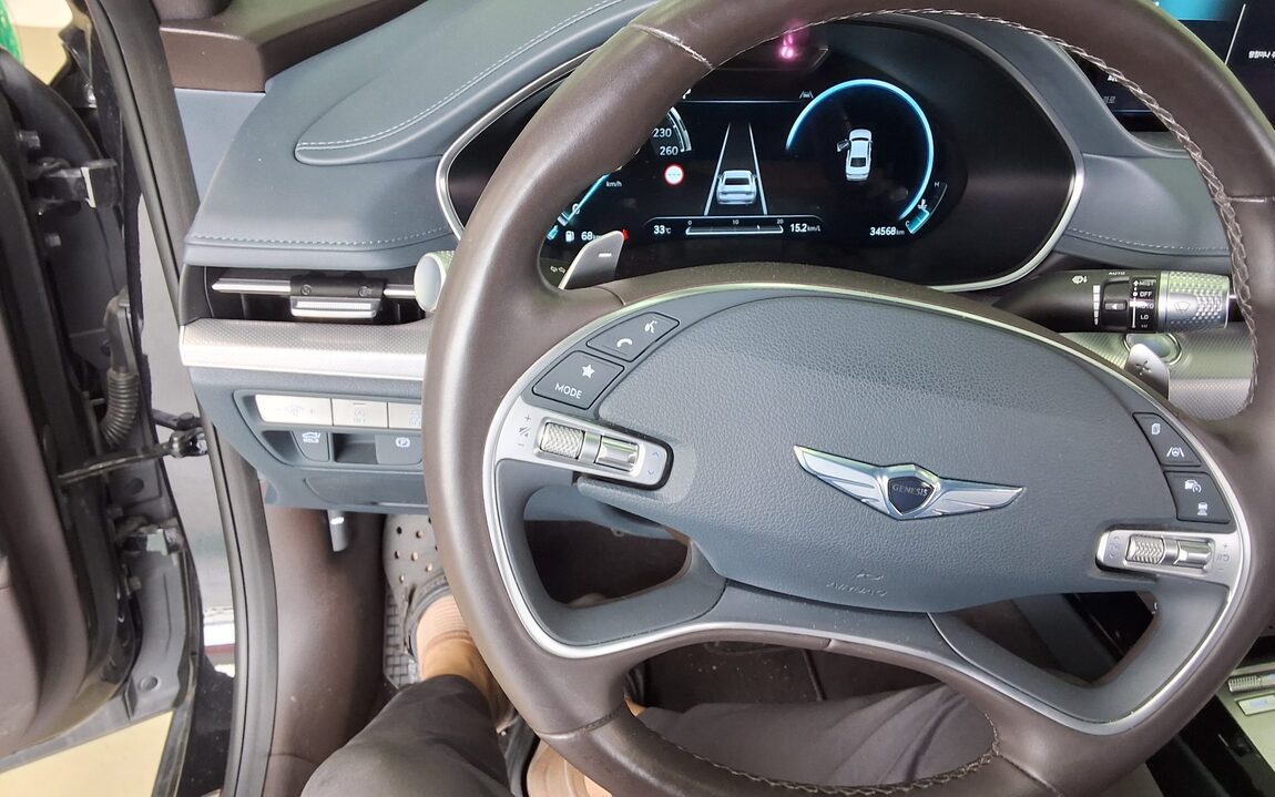GENESIS THE ALL NEW G80 GASOLINE 2.5 2WD BASE MODEL 2022 - zdjęcie 17